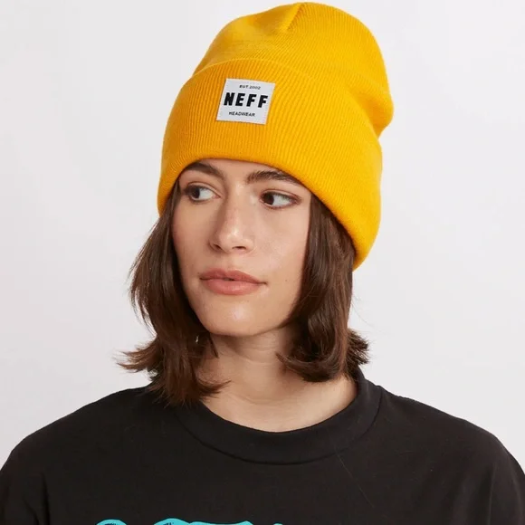 Neff yellow logo beannie hat